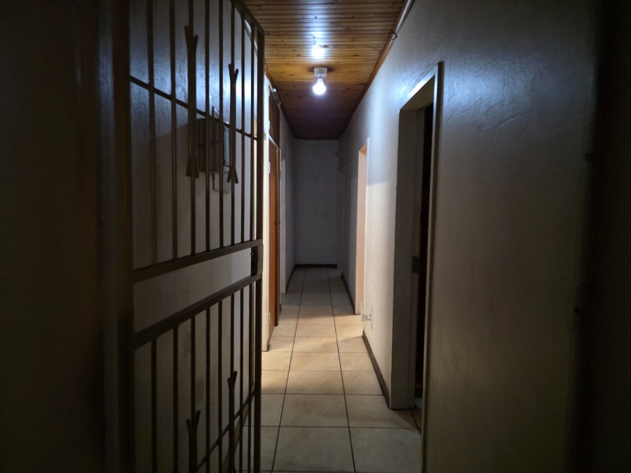 To Let 3 Bedroom Property for Rent in Vaalpark Free State